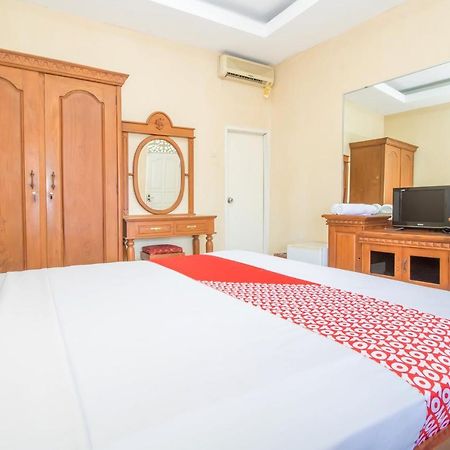 ג'ימבאראן Oyo 3134 Puri Tamu Hotel מראה חיצוני תמונה