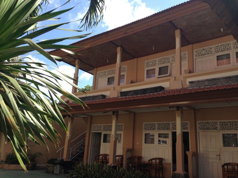 ג'ימבאראן Oyo 3134 Puri Tamu Hotel מראה חיצוני תמונה