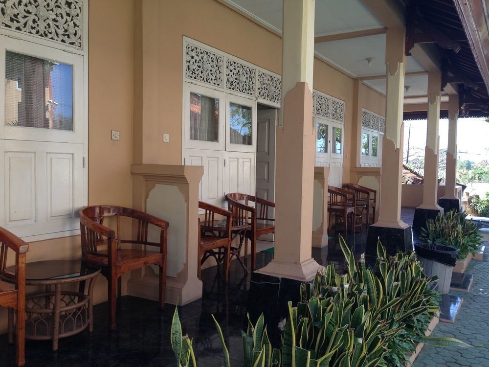 ג'ימבאראן Oyo 3134 Puri Tamu Hotel מראה חיצוני תמונה