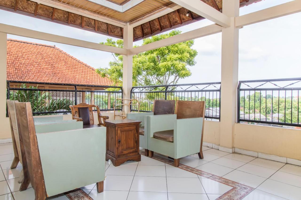 ג'ימבאראן Oyo 3134 Puri Tamu Hotel מראה חיצוני תמונה