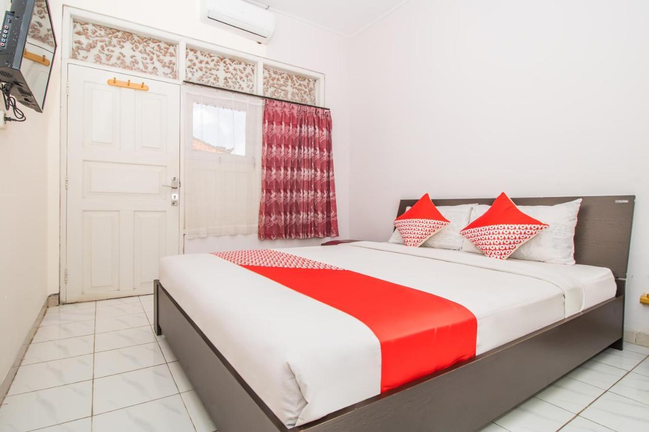 ג'ימבאראן Oyo 3134 Puri Tamu Hotel מראה חיצוני תמונה