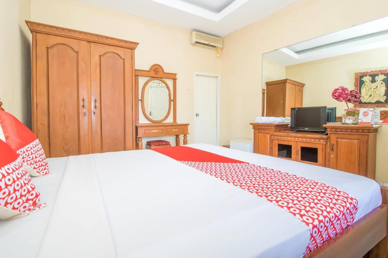 ג'ימבאראן Oyo 3134 Puri Tamu Hotel מראה חיצוני תמונה